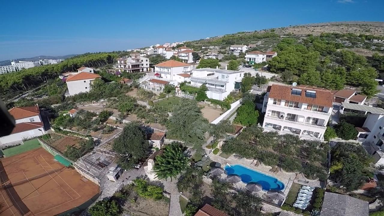 Apartment Julio Trogir Exterior photo